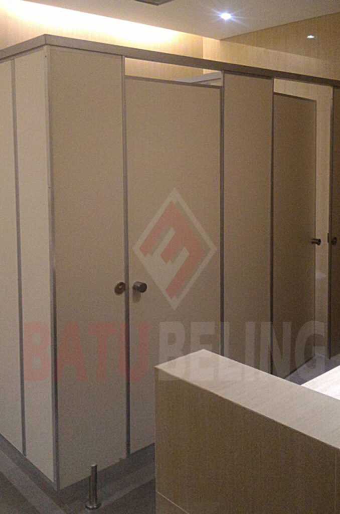 Harga Cubicle Toilet Phenolic Surabaya Ekonomis