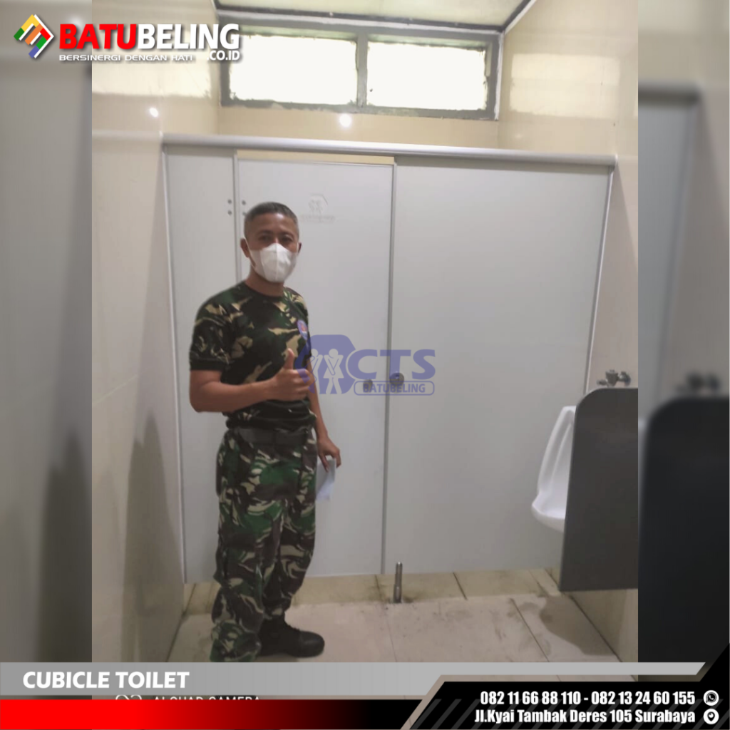 Partisi Toilet Cubicle