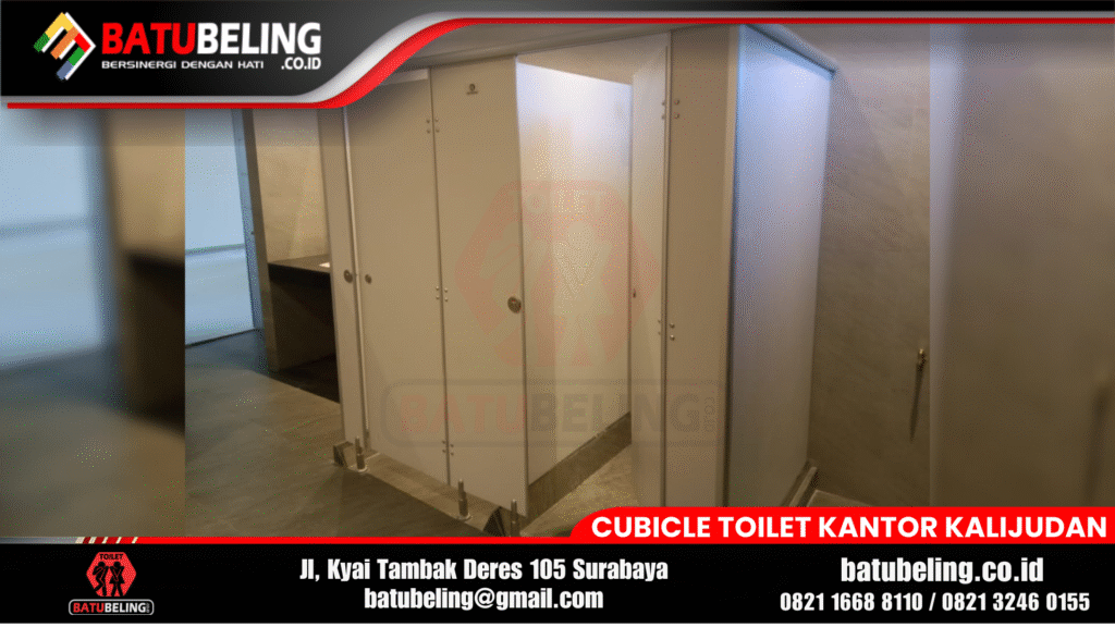 cubicle toilet
